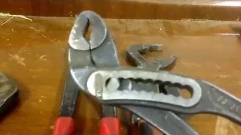 Plumbers grips reviewed - knipex , rothenberger and bahco slip joint pliers