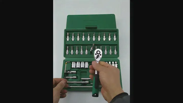 46 PCS 1/4-inch Screwdriver Drive Socket & Bit Set Combination Reversible Ratchet Wrench Case